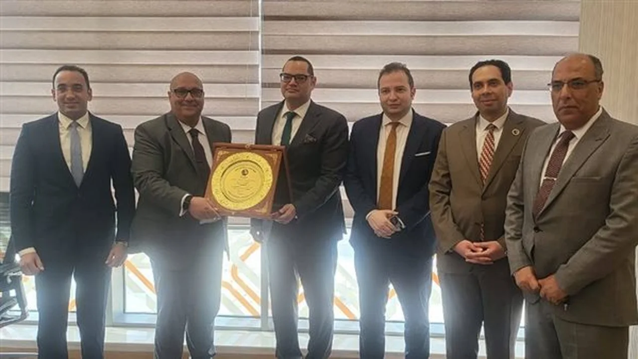 مسيرة قانونية.. المستشار شريف الشاذلي يتولى رئاسة هيئة مستشاري الحكومة المصرية